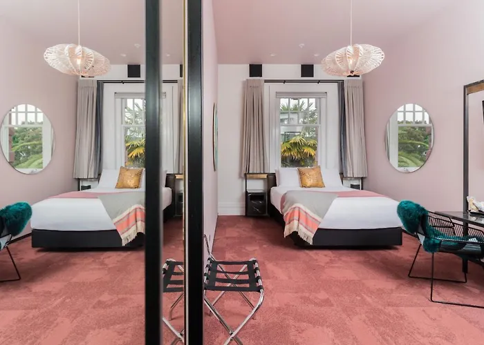 Clarence Boutique Hotel