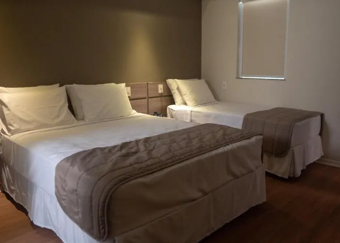 Hotel Golden Inn Lafaiete