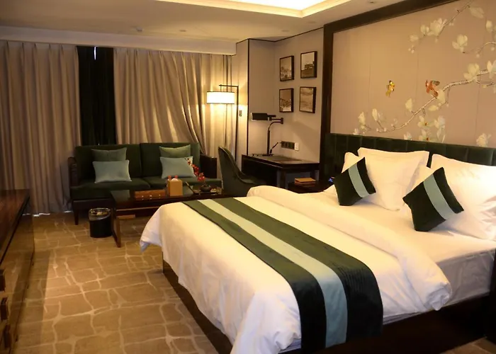 Metropolo Jinjiang Hotel