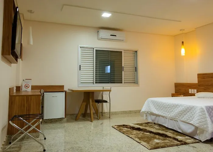 Lindóya Hotel