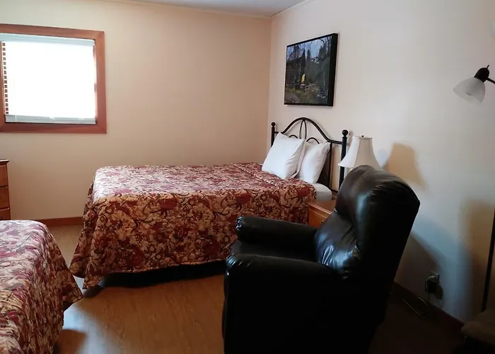 Riverbend Lodging