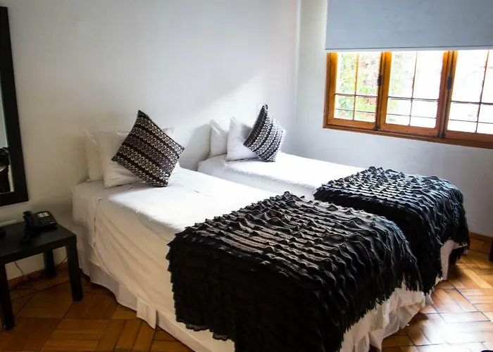 Hotel Casadetodos