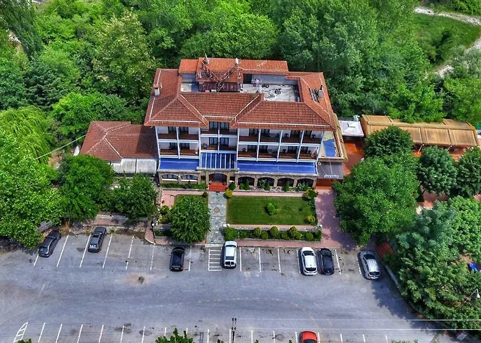 Nefeli Hotel