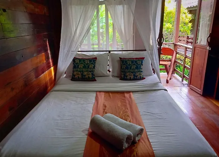 Namkhong Guesthouse And Resort