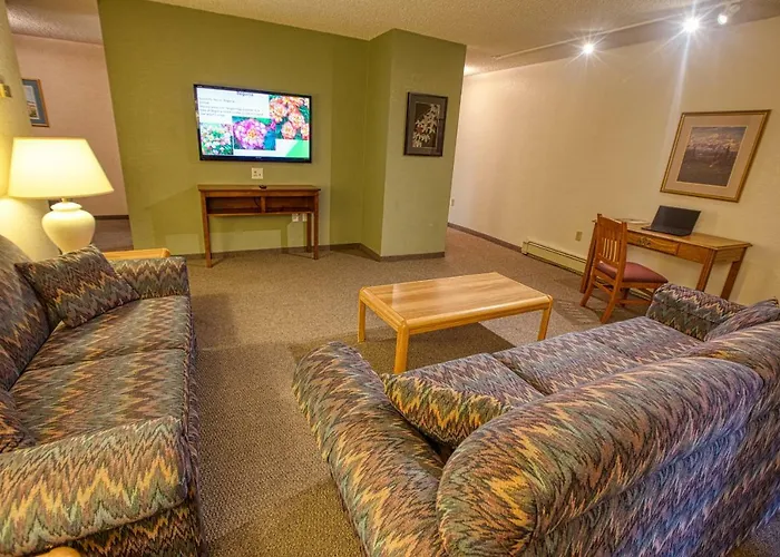 Wedgewood Resort