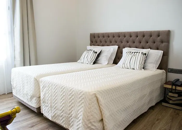 9 Muses Hotel