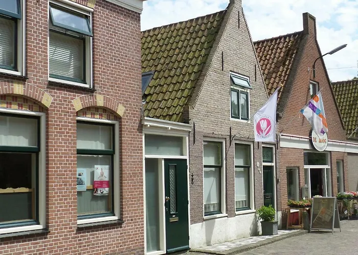 Bij De Buren