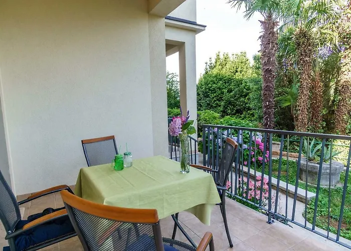Apartments Lanca