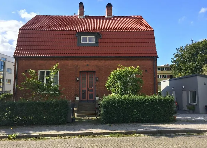 Pax Apartments