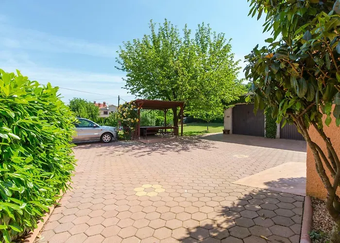 Apartman Karmen