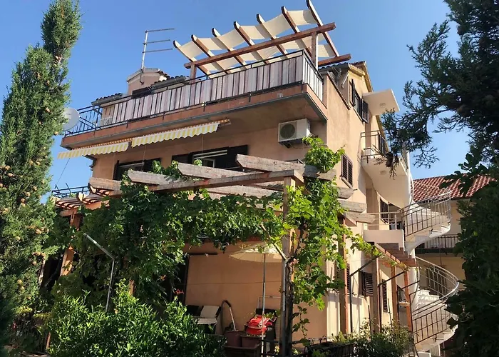 Apartments Anka I Kresimir