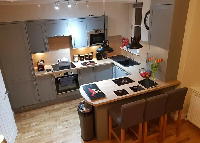 Smart & Cozy Holiday Apartment In The City Centre