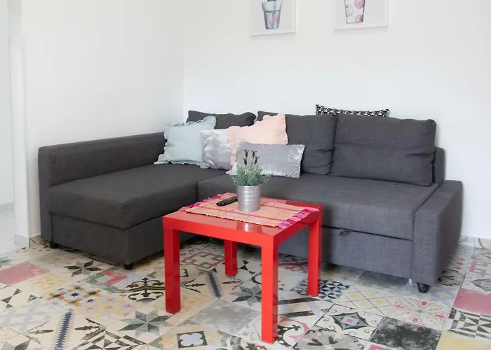 Apartment Lora