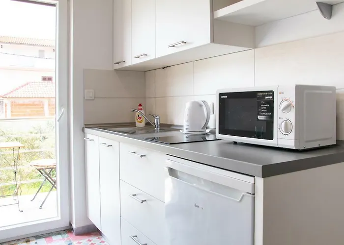 Apartment Lora