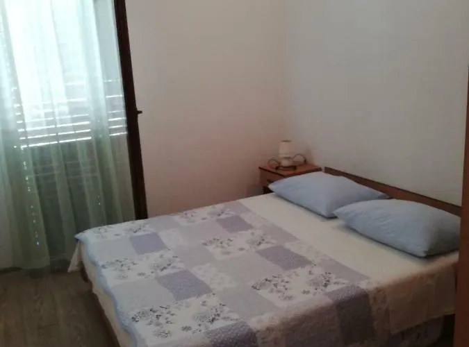 Apartman Dino