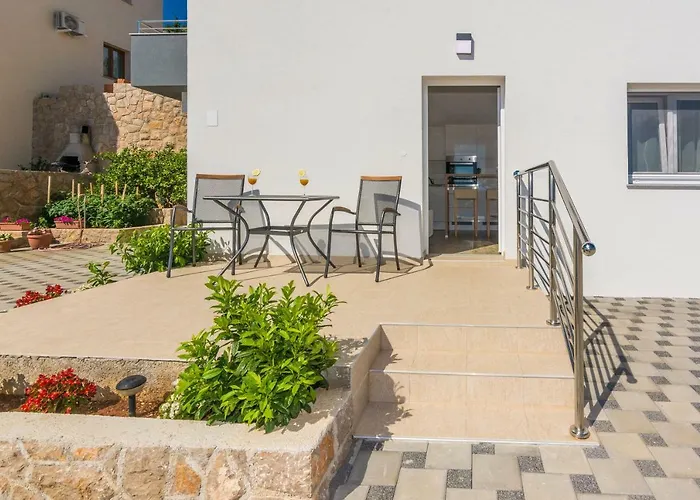 Apartmani Jadranka