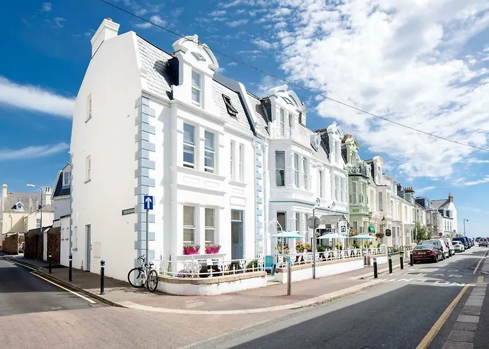 Alhambra Hotel Saint Helier
