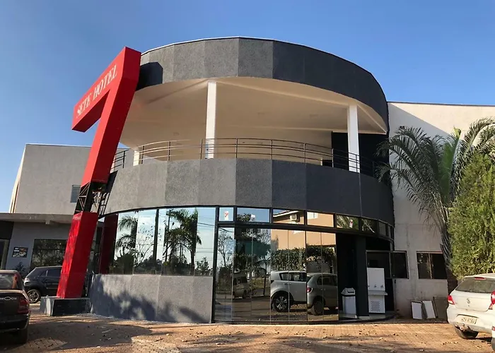 Hotel 7