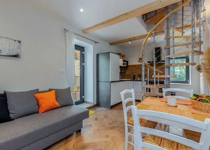 Apartment Li