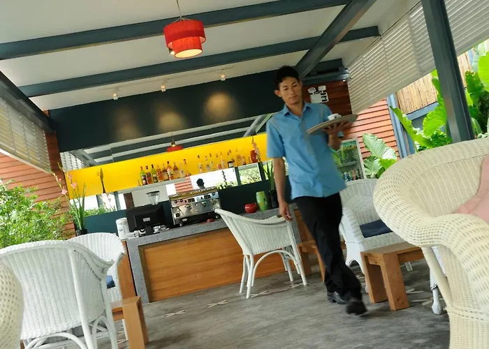 The Frangipani Villa Hotel II
