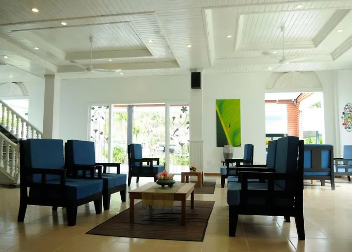 The Frangipani Villa Hotel II