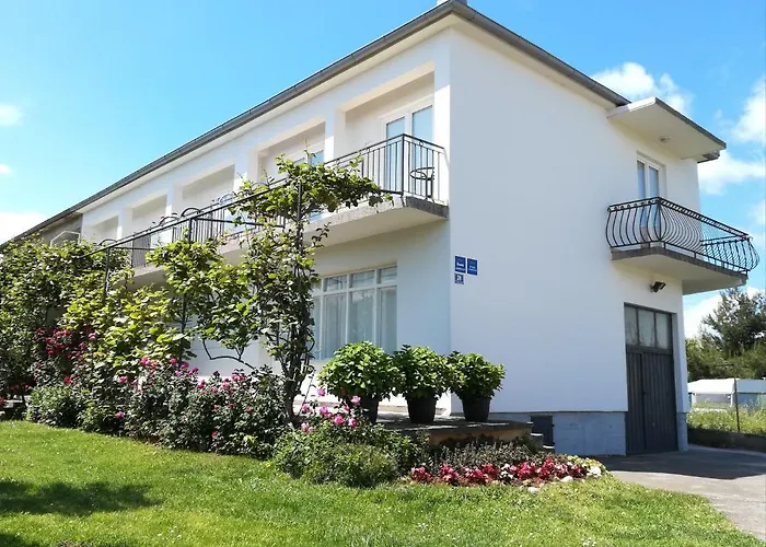 Apartments Granzola