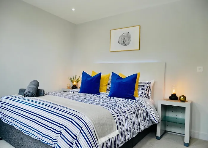 Beautiful Alumpointe Apartment - 400M To The Beach