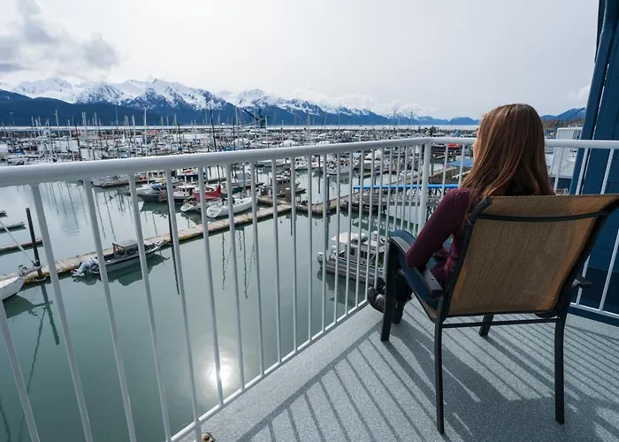 Harbor 360 Hotel Seward