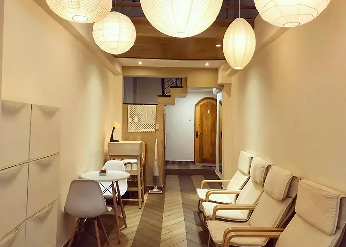 Meow Hotel & Cafe Ho Chi Minh City