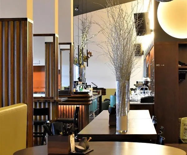 Hotel Lo! im Kreuz Jona