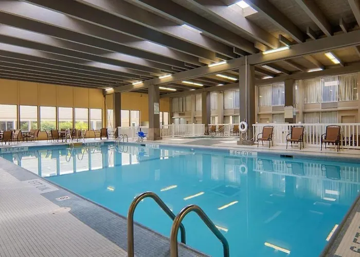 Norwood Inn & Suites Mankato North Mankato