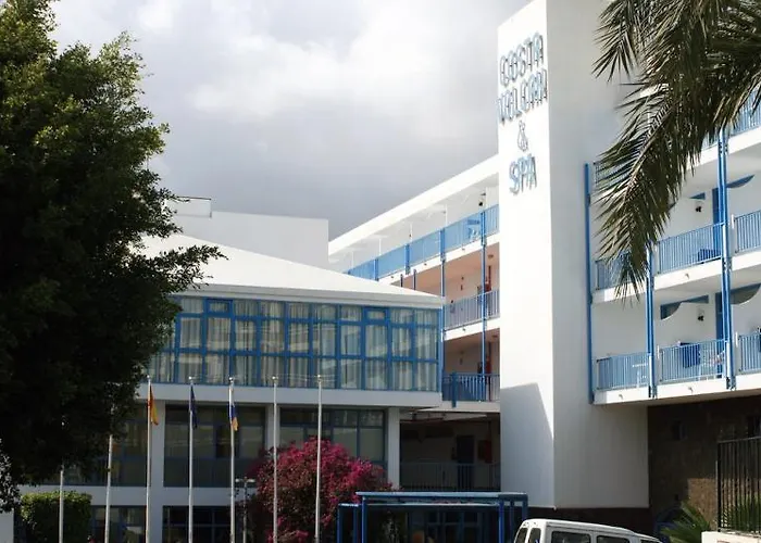 Costa Volcan