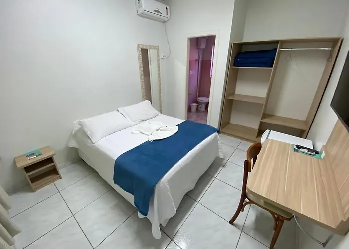 Oasis Hotel