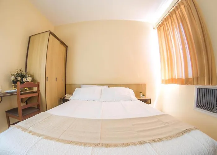 Antico Plaza Hotel